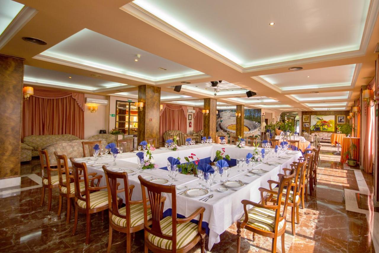 Hotel Hidalgo Martos Eksteriør billede