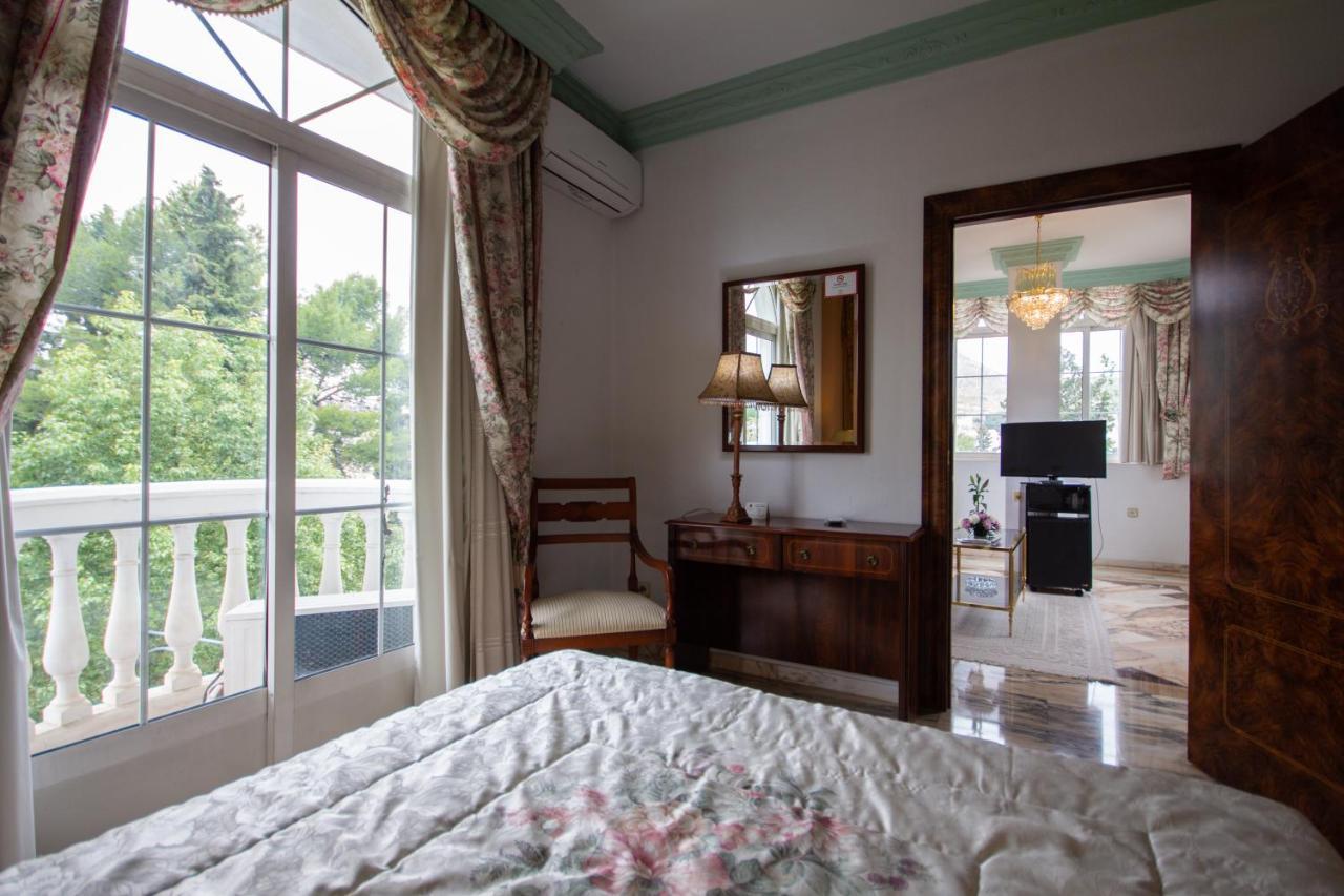 Hotel Hidalgo Martos Eksteriør billede