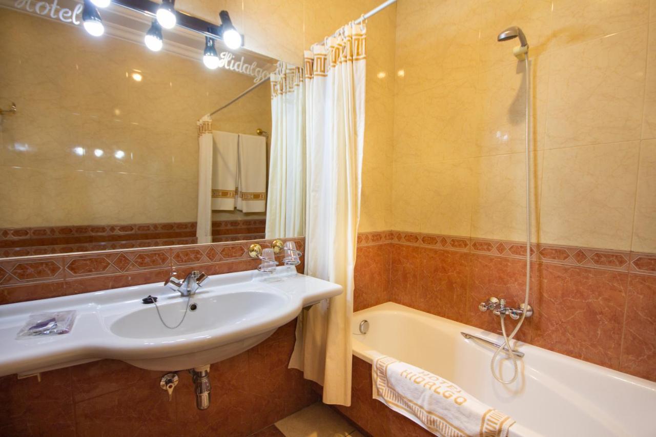 Hotel Hidalgo Martos Eksteriør billede